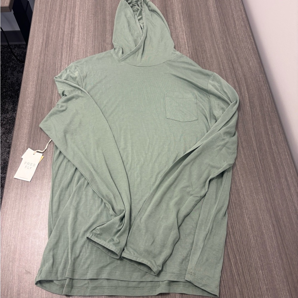 NWT Free Fly Men's Bamboo Lightweight Hoodie Shirt - in Palm Green - Size M